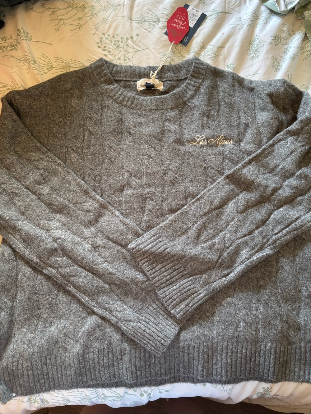 Universal Thread Charcoal Gray Cable Crewneck Sweater